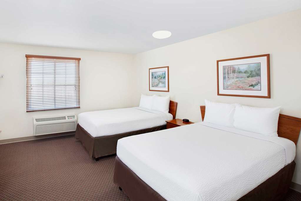 WoodSpring Suites Houston Willowbrook - photo 9