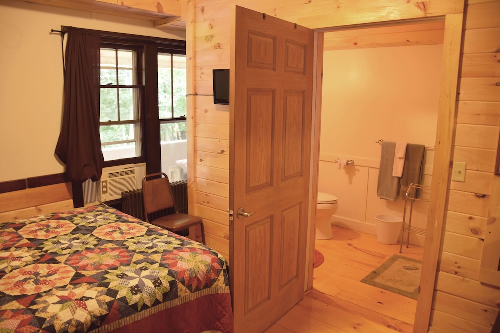 The Baseball Hotel - photo 8