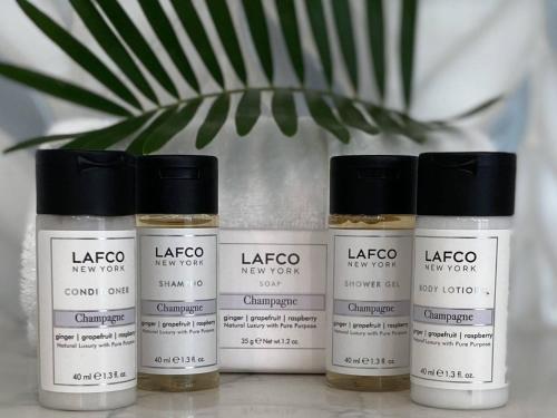 A Wave From It All in Unknown City, United States