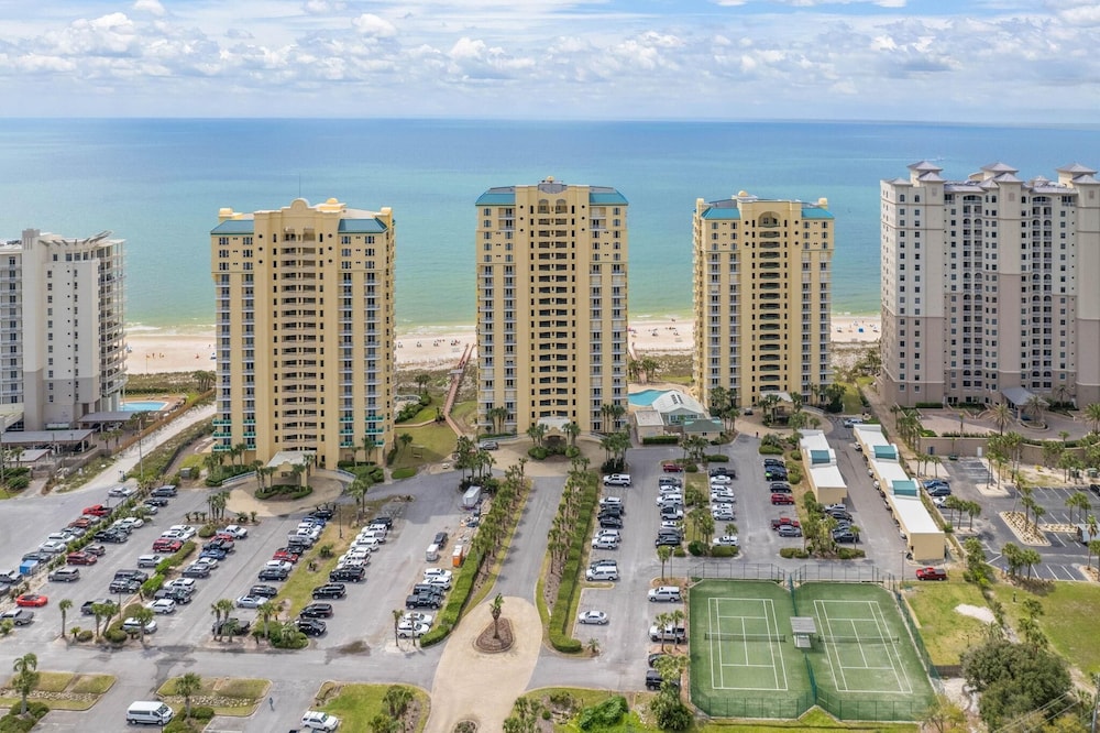 Beach Colony West #PH3B 18B — 4-Star Luxury Hotel in Pensacola, United States