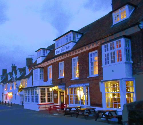 Ye Olde White Harte Hotel — hotel in Burnham-On-Crouch