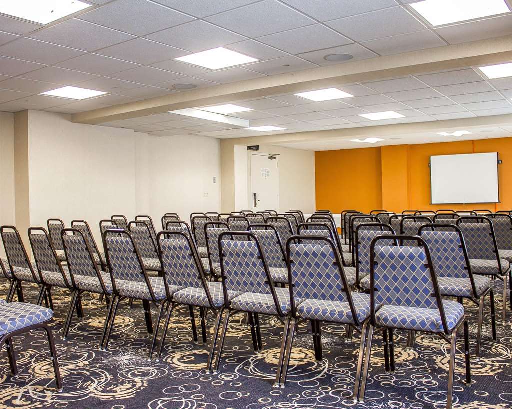 Comfort Inn Wethersfield Hartford - photo 23