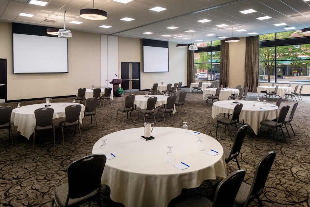 Kent State University Hotel and Conference Center - photo 19