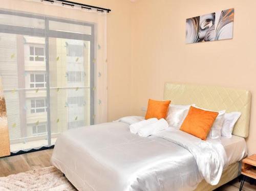 Spacious Condo With View Gym & Pool Kilimani