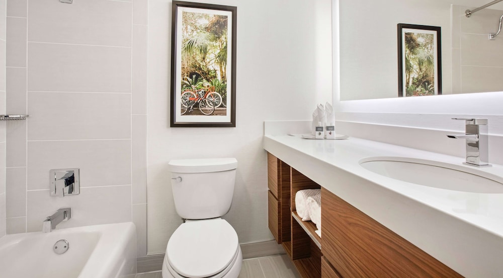 DoubleTree by Hilton New Orleans - photo 26