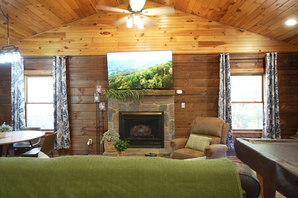 Love Shack - photo 16