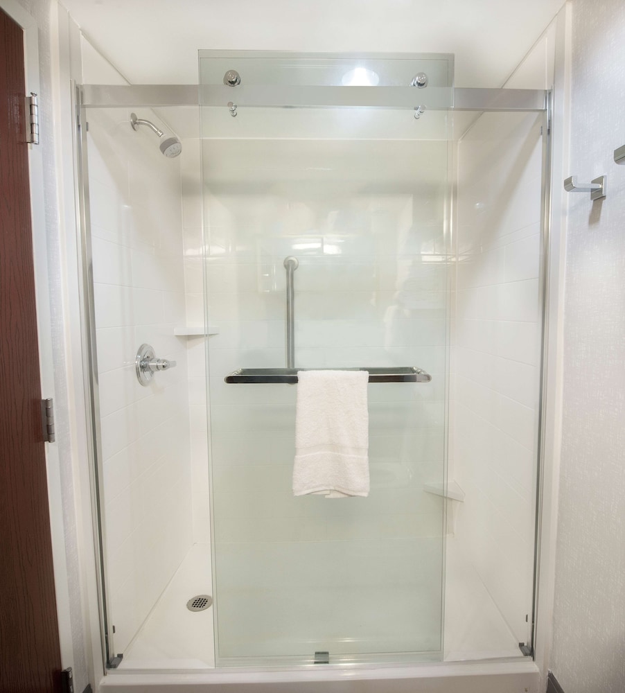 Hampton Inn Gaffney - photo 21