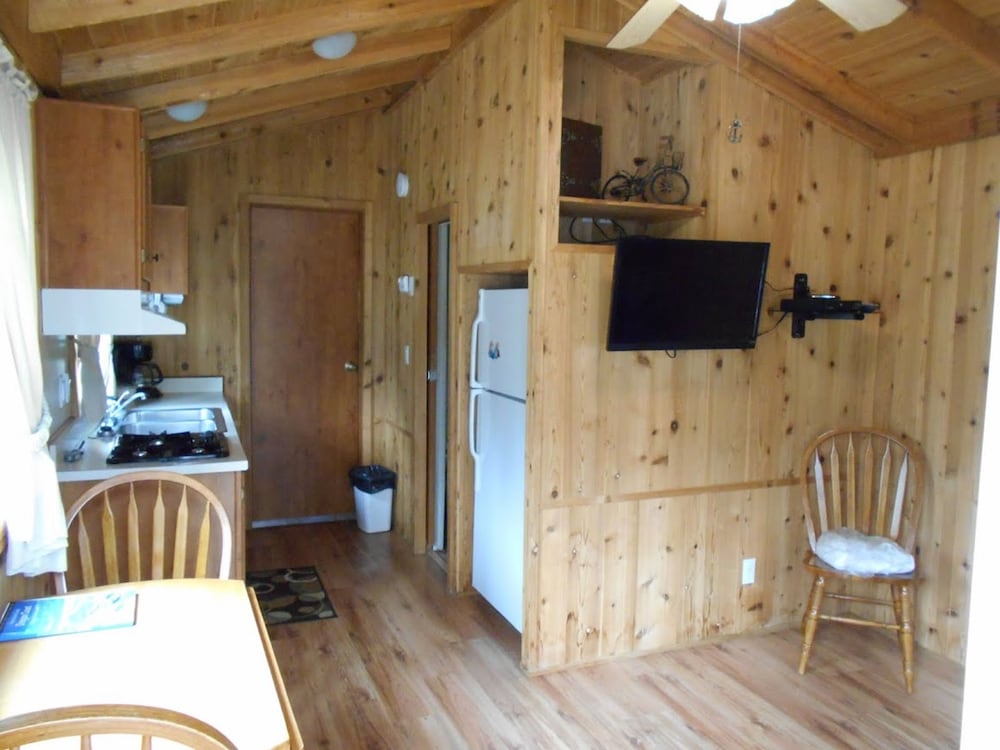 Whalers Rest RV & Camping Resort - photo 30