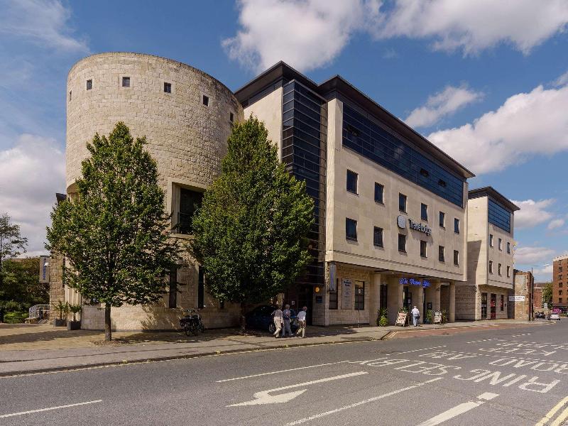 Travelodge York Central — hotel in York