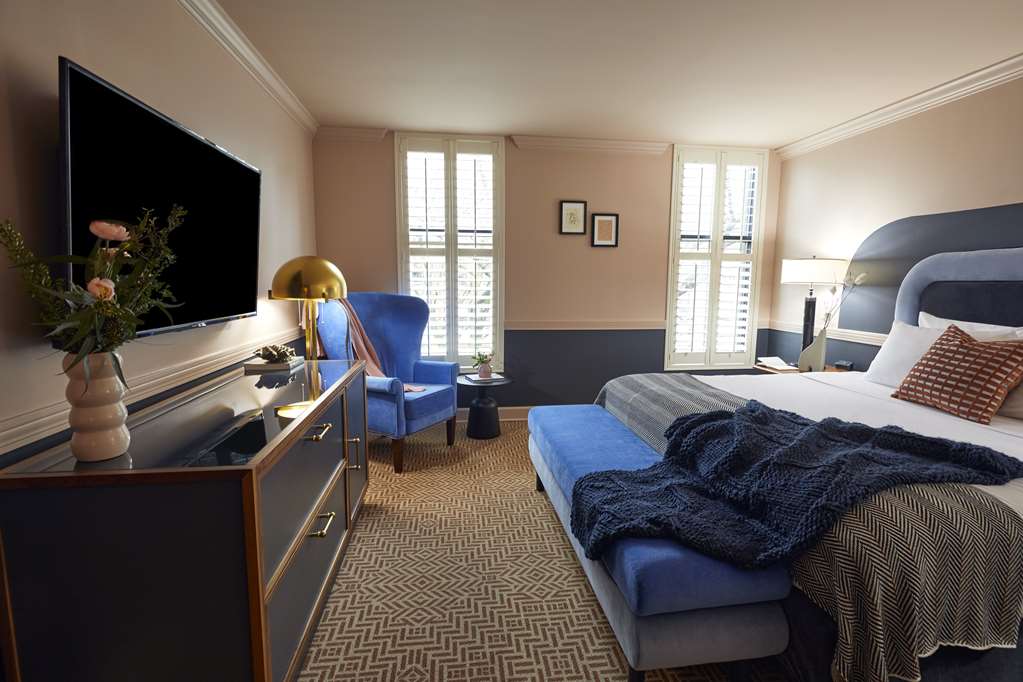The Oliver Hotel - photo 9