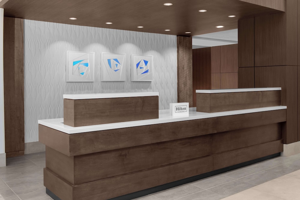 Hilton Garden Inn Bethesda Downtown - photo 5