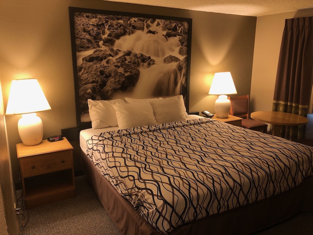 Wyo Inn - photo 11