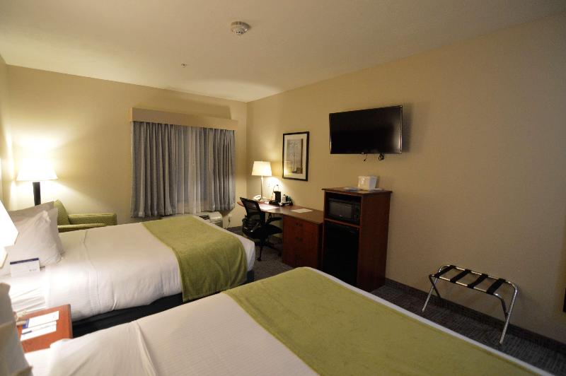 Best Western Oasis Inn - photo 33