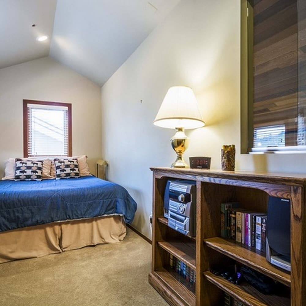 Abode on Silver Creek - photo 7