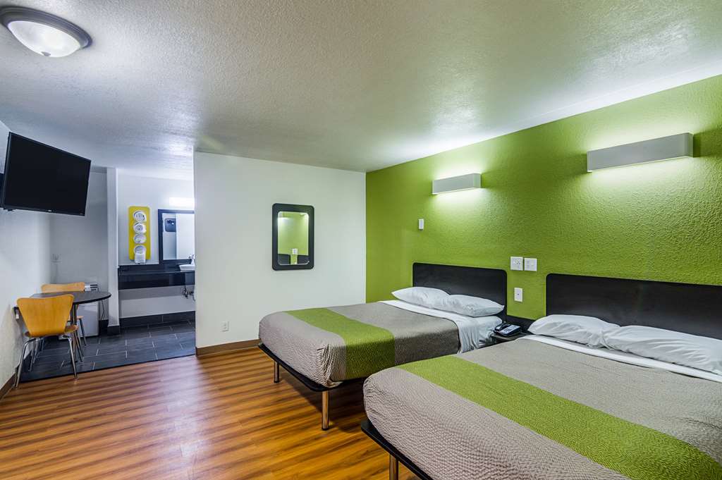 Motel 6 Childress TX - photo 10