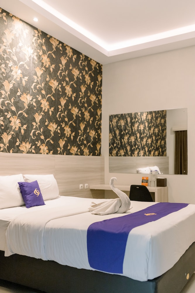 Grand Sahman Hotel in Surakarta, Indonesia