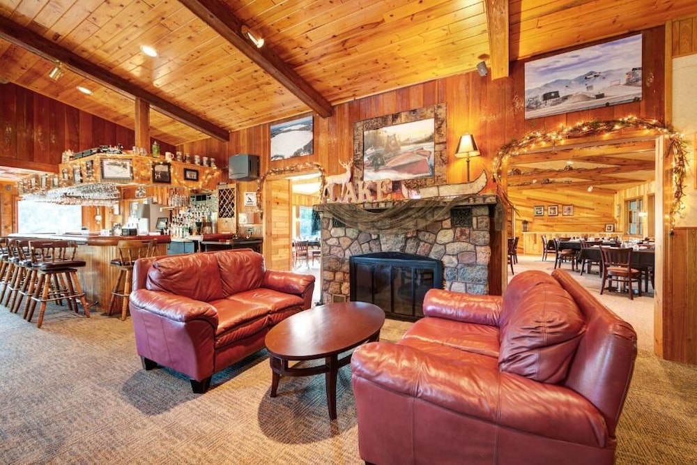 Chanticleer Inn - photo 32