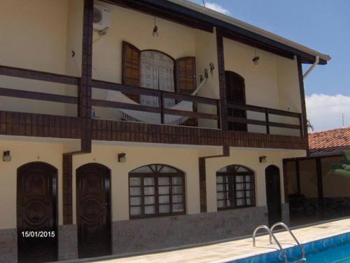 Conforto na praia in Caraguatatuba, Brasil