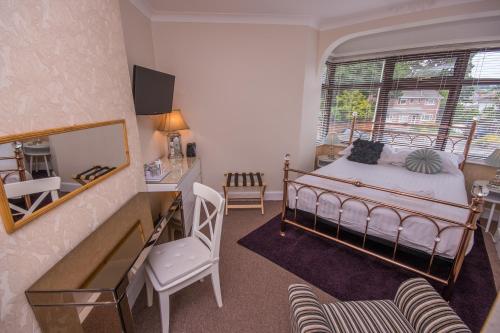 The Mariners Guest House — 4-Star Luxury Hotel in Poole, United Kingdom