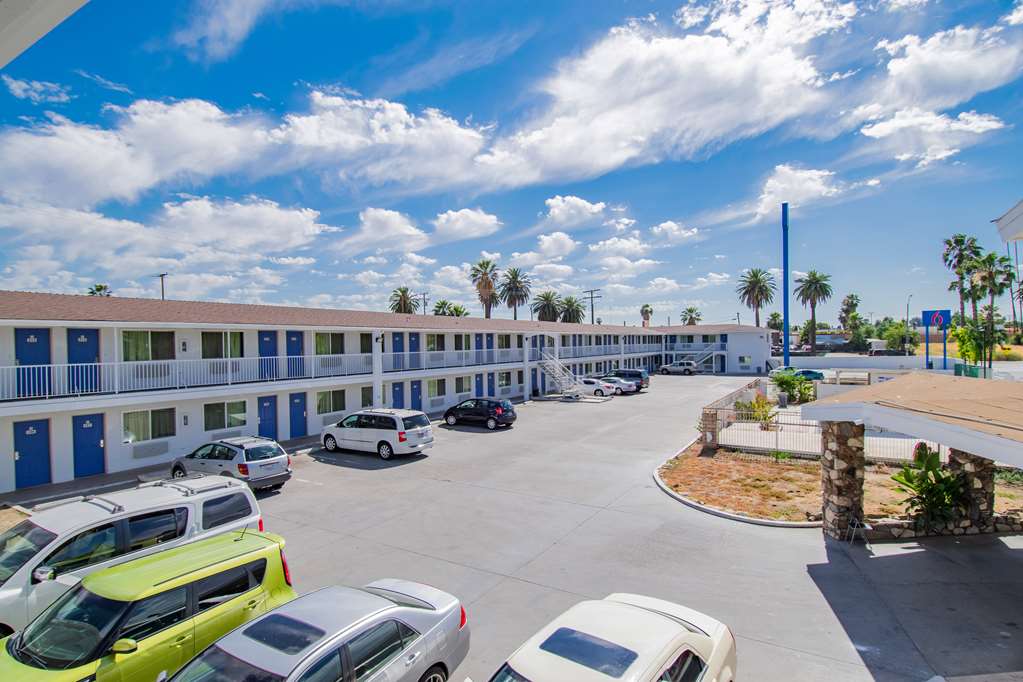Motel 6 San Bernardino CA Downtown - photo 6