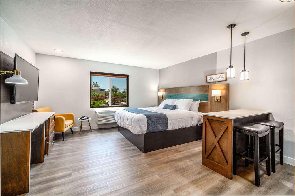 MainStay Suites Moreno Valley Near March Air Reserve Base - photo 9