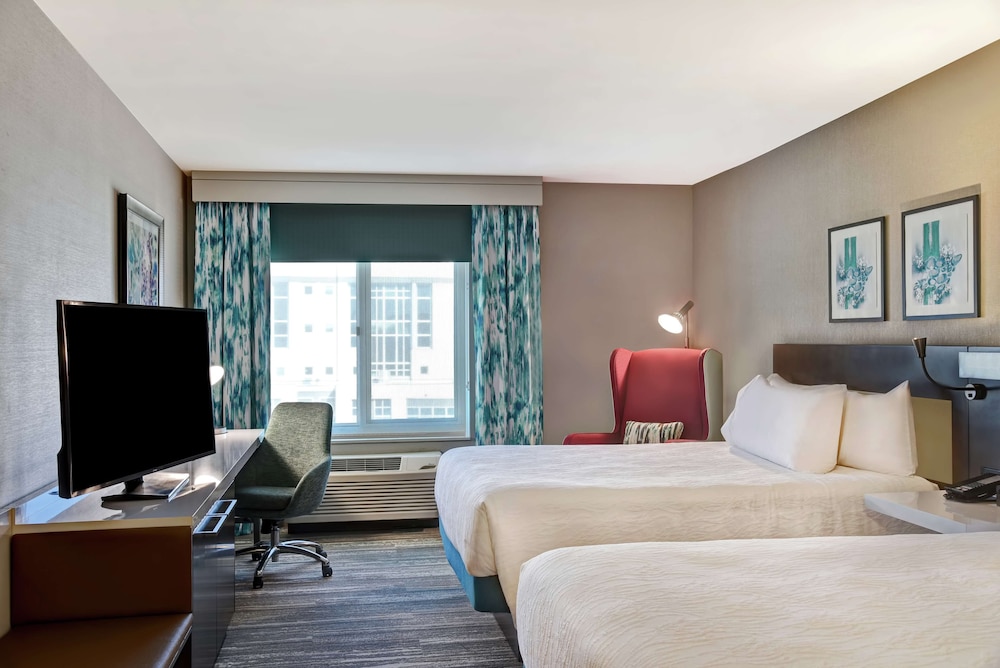 Hilton Garden Inn Kansas City - photo 8