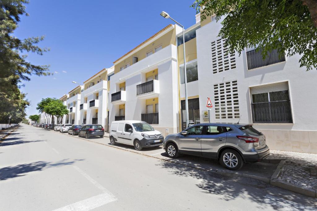 Ocean Breeze Apartment — 4-Star Luxury Hotel in Tavira, Portugal