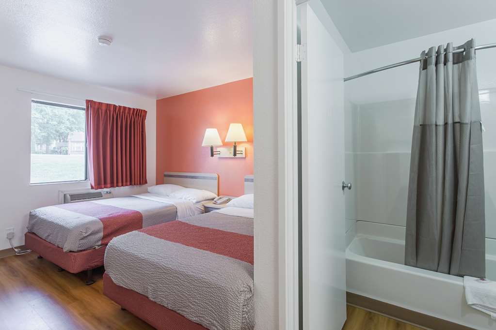 Motel 6 Goodlettsville TN Nashville - photo 9