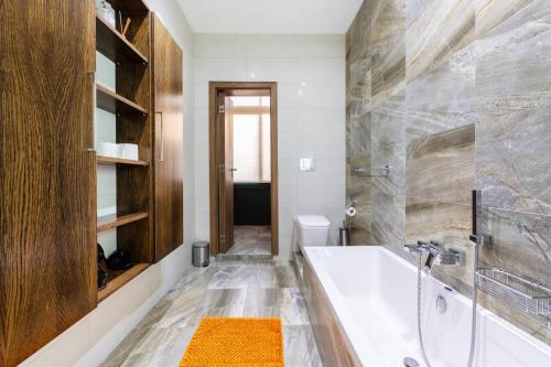 Valletta Large 3 Bedroom — 4-Star Luxury Hotel in Valletta, Malta