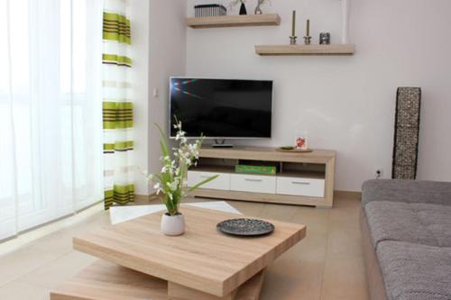 Käptn Brass Appartement 13 — 4-Star Luxury Hotel in Ostseebad Dierhagen, Germany