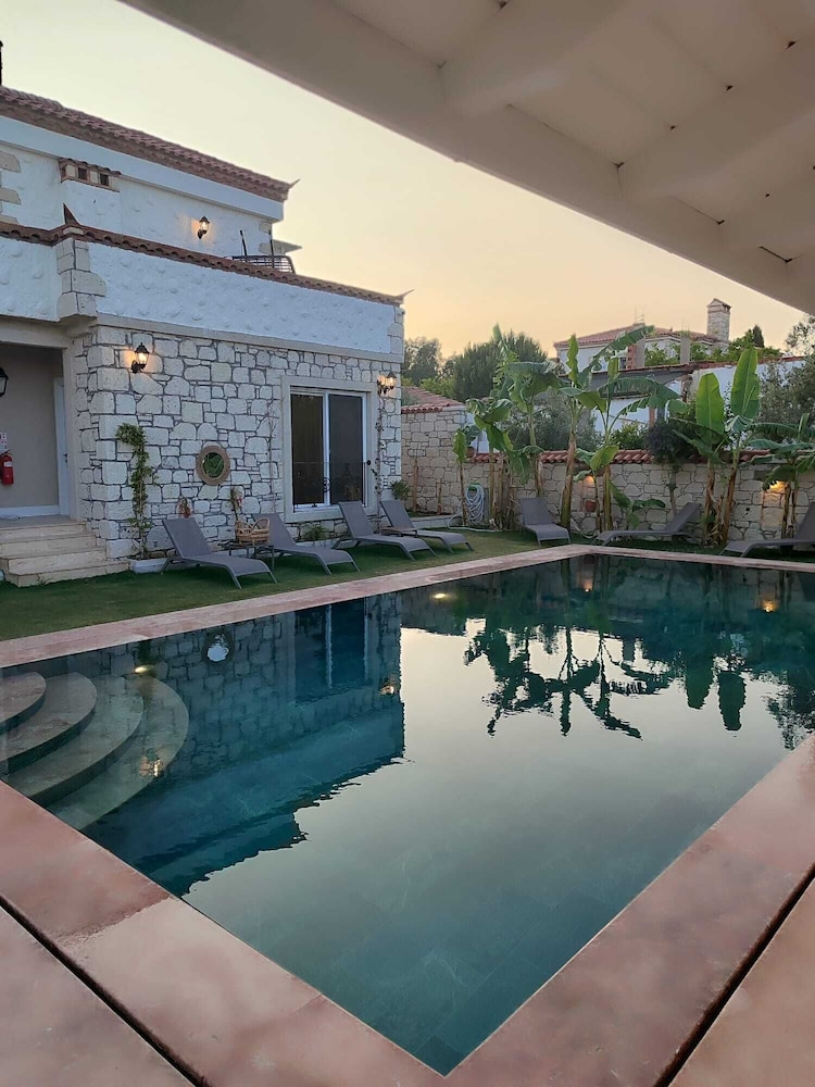 Vodina Hotel - carbon neutral hotel in Cesme