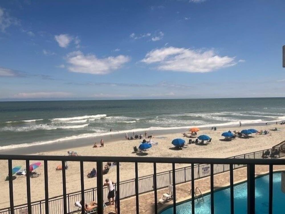 Royal Garden Resort 205 2 Bedroom Condo by RedAwning - photo 20
