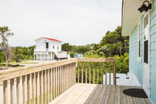 Sunkissed 2 by Oak Island Accommodations - photo 41