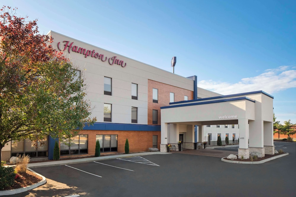 Hampton Inn Chicopee Springfield - photo 40