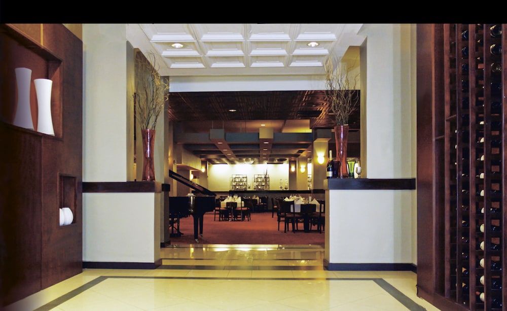 DoubleTree by Hilton Hotel Miami Airport & Convention Center - photo 56