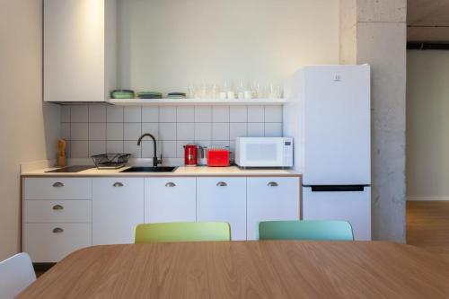2BR luxury apartment with 2 Balconies in historic Tbilisi