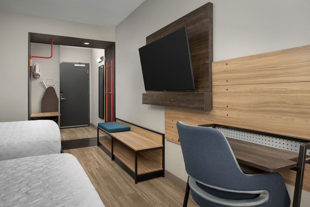 Tru by Hilton Fayetteville I 95 NC - photo 5