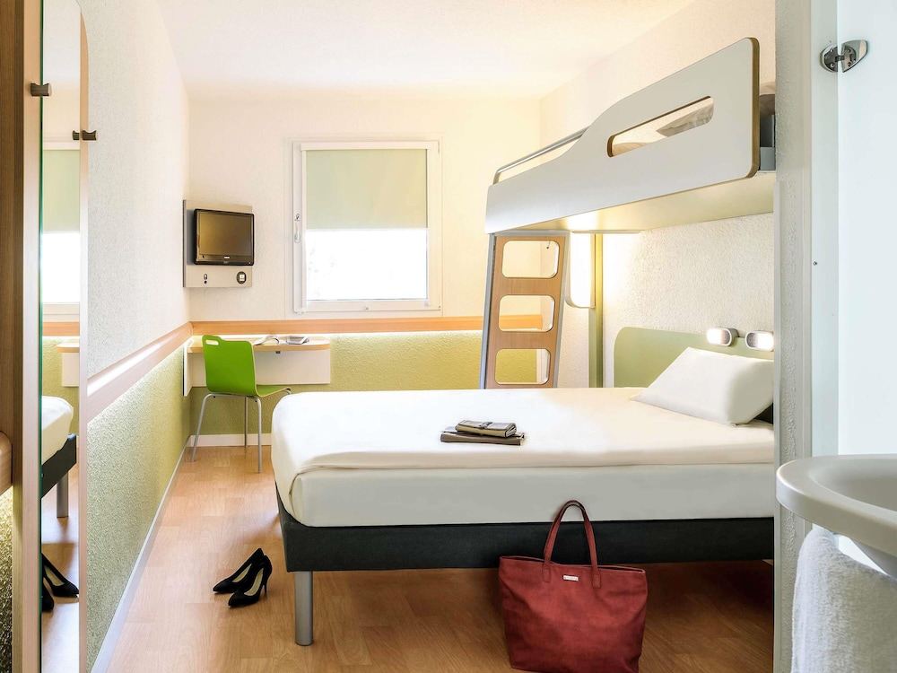 Hotel ibis budget Noyon — Noyon — photo 2