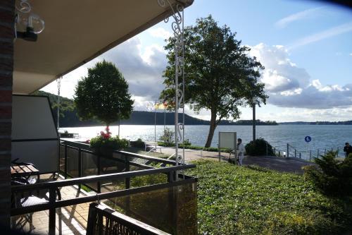 Seehotel Diekseepark Superior — Malente