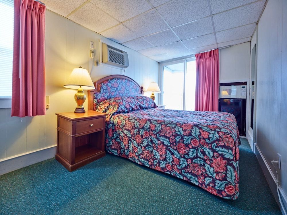 The Hillcrest - photo 12