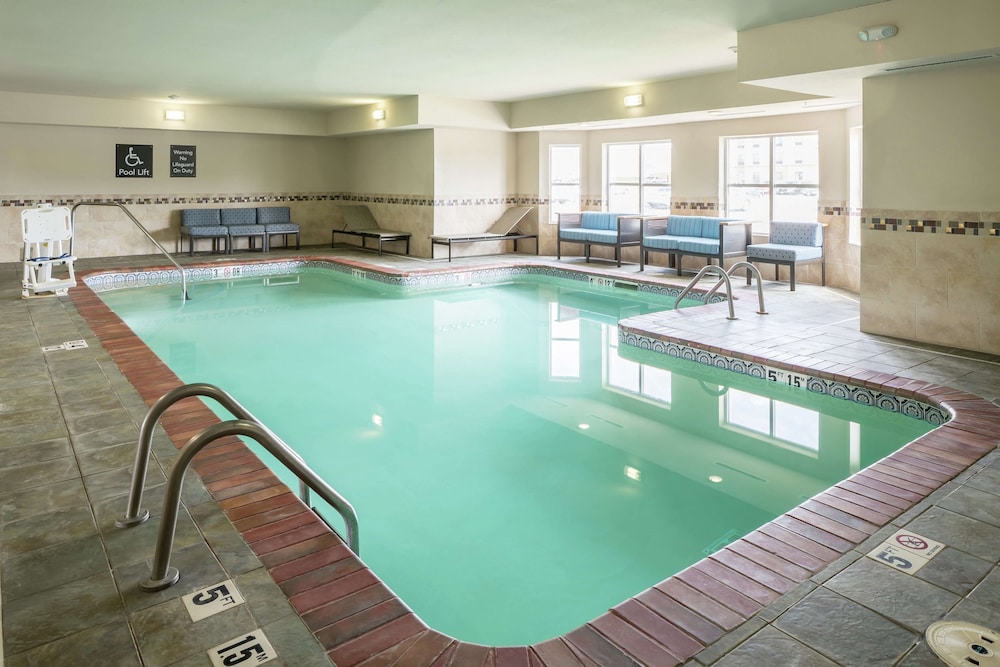 Homewood Suites by Hilton Cedar Rapids North - photo 24