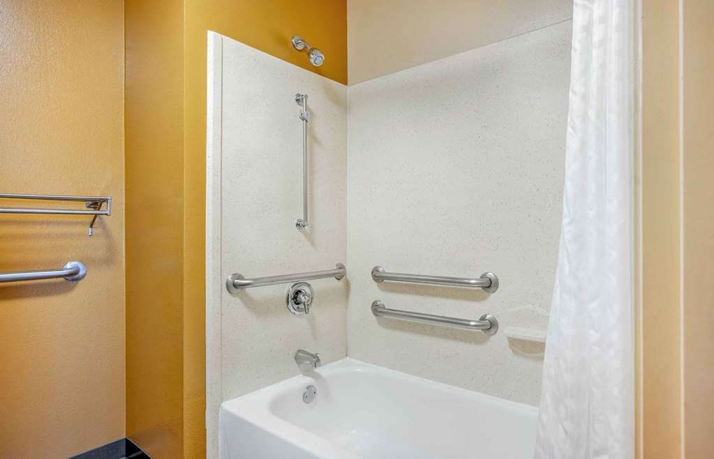 Extended Stay America Suites Columbus Polaris - photo 32