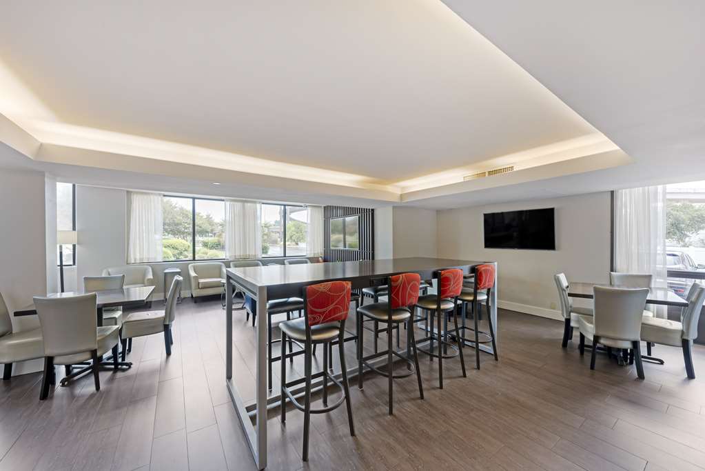 Best Western Plus Austin Central - photo 9