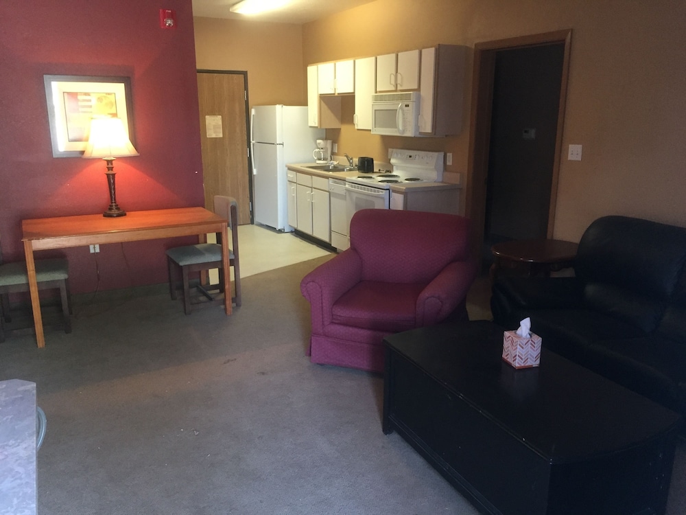 The Sterling Hotel and Extended Stay - photo 15