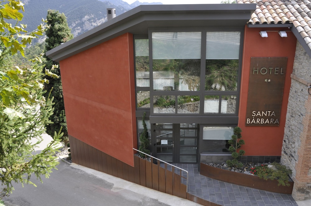 Hotel Santa Barbara — Vallcebre
