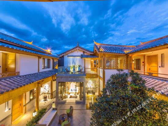 La Flavor Holiday Courtyard in Lijiang, People's Republic of China