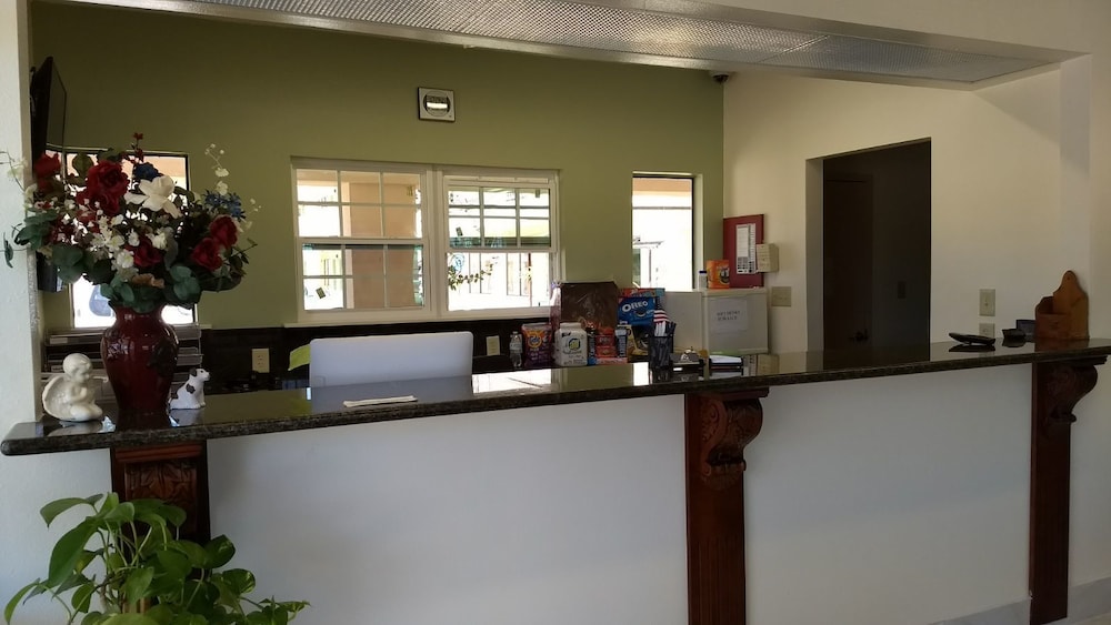 Highland Inn Denham Springs Baton Rouge East - photo 3