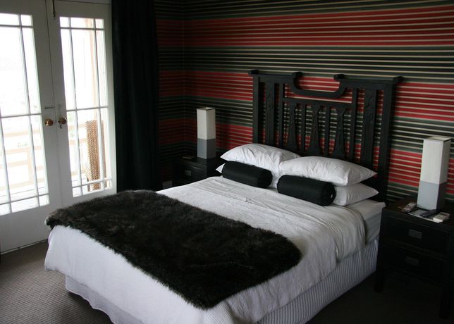 Hilltop on High Street in Dunedin, New Zealand