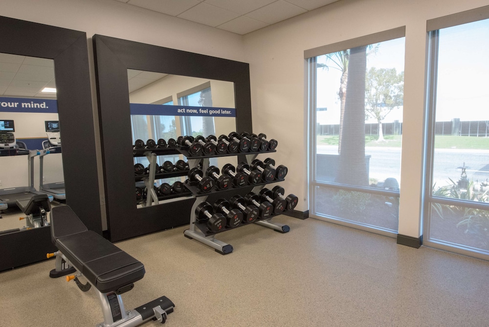 Hampton Inn & Suites Irvine Orange County Airport - photo 25