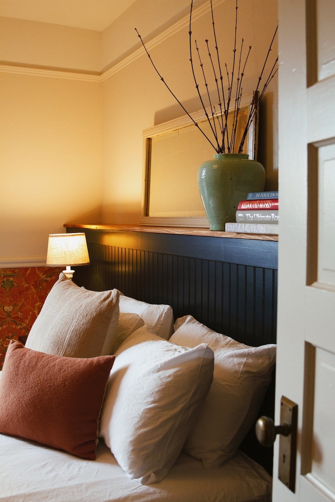 The Lyle Hotel - photo 24